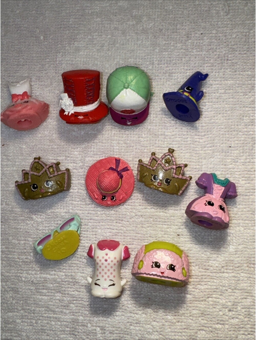 Shopkins Accessories Lot 11 Hats Glasses Headpieces Figures